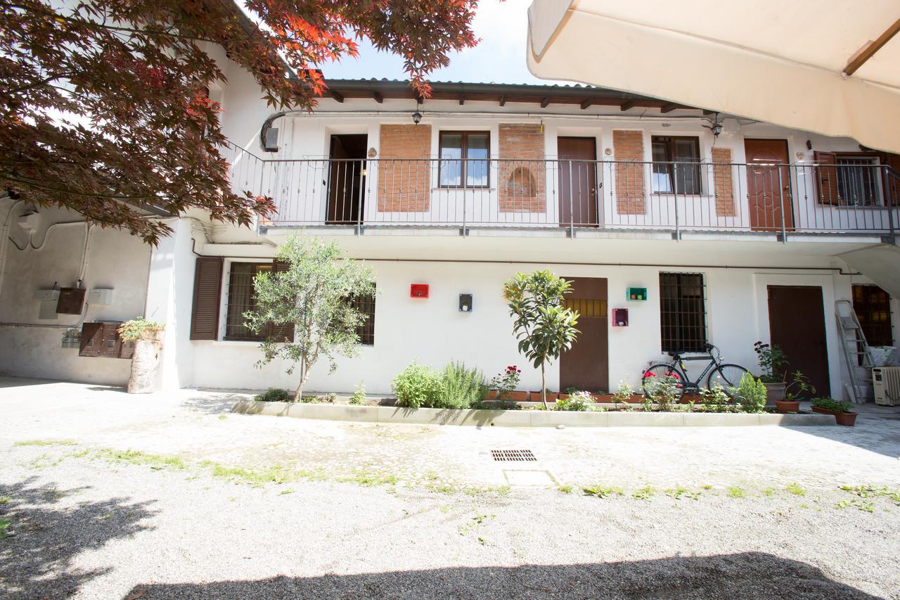 La Fornasetta Bed & Breakfast Милано Екстериор снимка